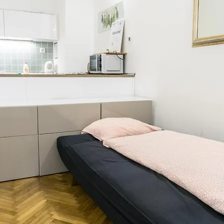 Appartement Charming Flatel In Heart Of Praag